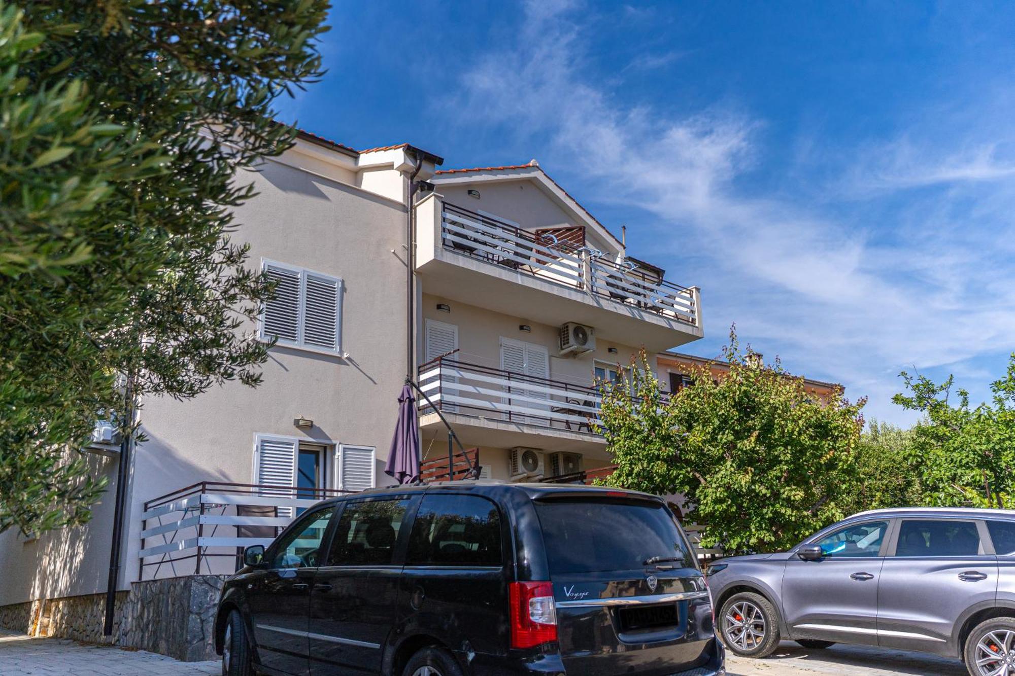 Apartments & Rooms Klemenc Cres Exterior foto